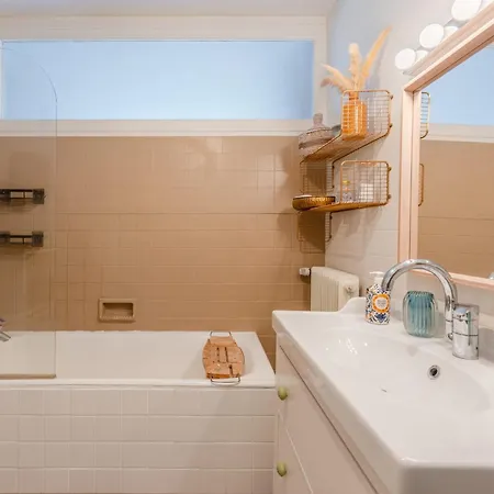 Le Nantais - Wifi - Parking Apartamento